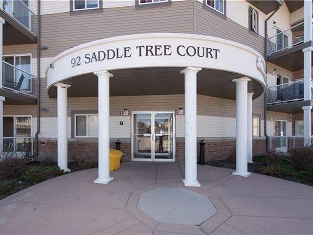 92 Saddle Tree Court - photo 0