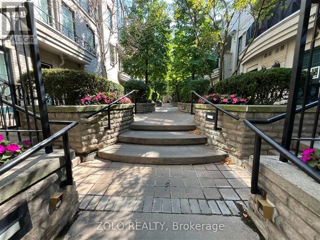 The Courtyards Of Rosedale - th20 1 Baxter Street - photo 2