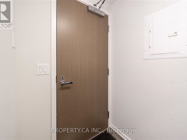 One Bloor - 1407 1 Bloor Street East - photo 3