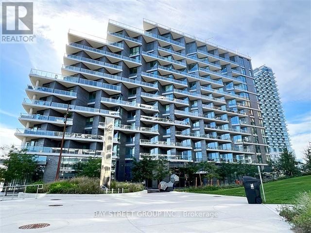 Aquavista at Bayside - 319 261 Queens Quay East - photo 2