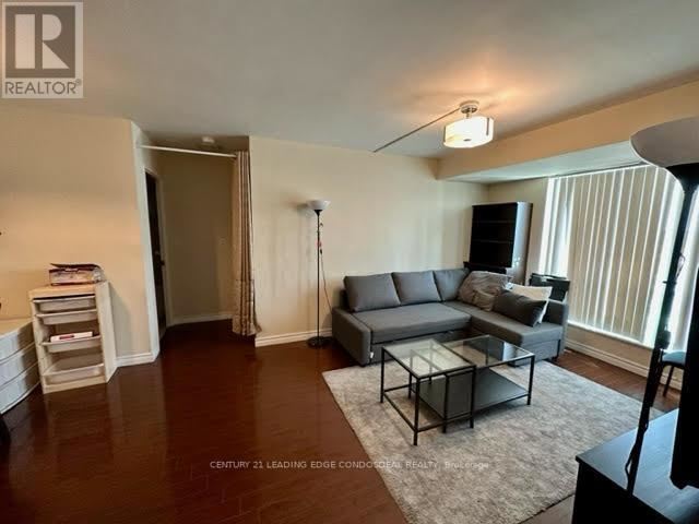 1 Lee Centre Drive, Unit 2006, Toronto — For rent @ $2,880 | CondoDork.com