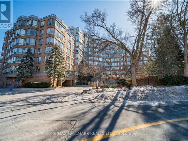 The Southampton Residences - 116 1 Ripley Avenue - photo 1