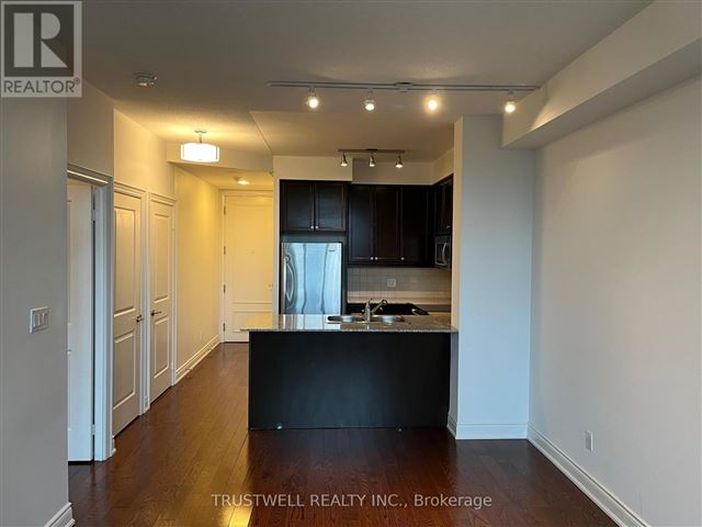 Aria - 517 20 Bloorview Place - photo 3