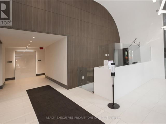 Avro Condominiums - 1405 10 De Boers Drive - photo 3