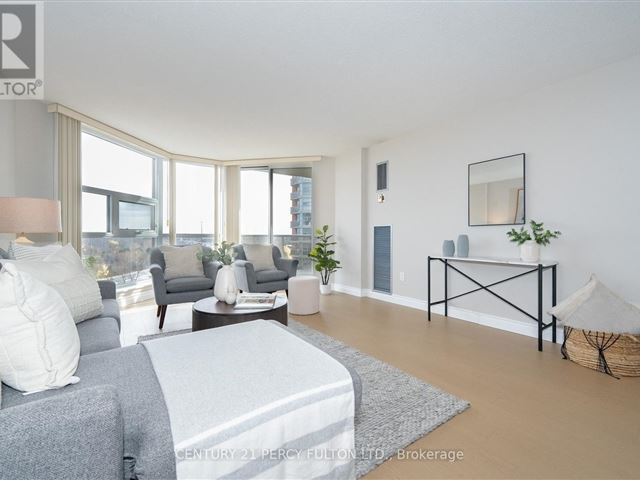 Camargue 2 - 812 20 Dean Park Road - photo 2