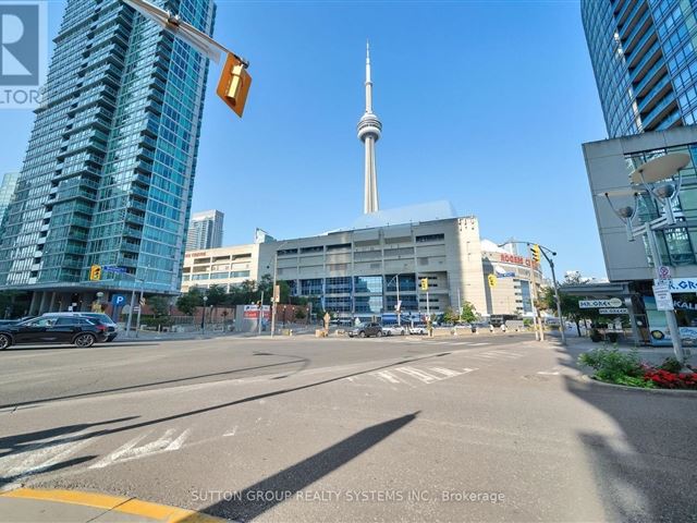 Harbour View Estates 1 - 805 9 Spadina Avenue - photo 3