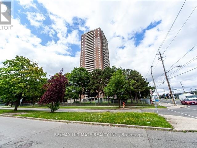 Carrington Tower - 201 10 Tangreen Court - photo 3