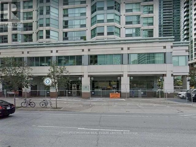 Residences of the World Trade Centre - 1908 10 Yonge Street - photo 1