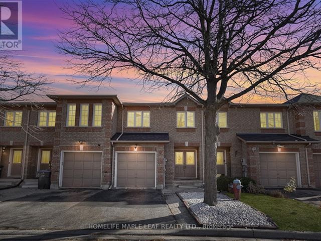 Ravine Park Estates - 52 100 Brickyard Way - photo 1