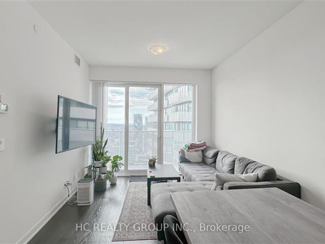 Harbour Plaza Residences - 6506 88 Harbour Street - photo 2