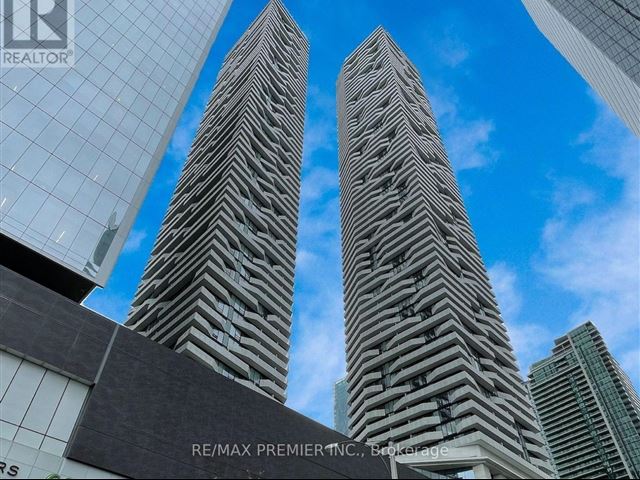 Harbour Plaza Residences - 1707 88 Harbour Street - photo 1