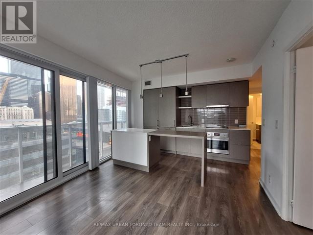 Harbour Plaza Residences - 1802 88 Harbour Street - photo 2