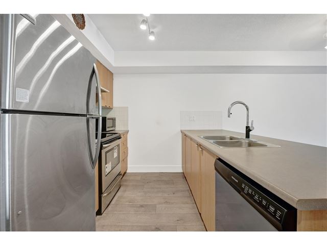 Bloomsbury Court - 303 10088 148 Street - photo 3