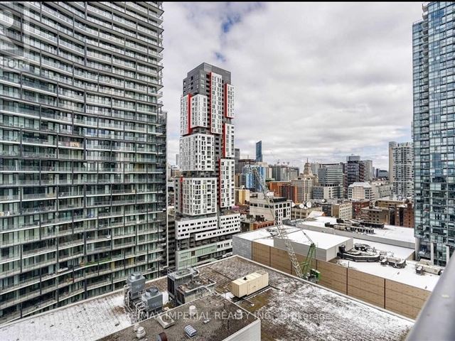 Peter Street Condos - 1912 101 Peter Street - photo 3