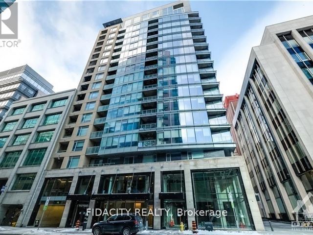 reResidences - 1402 101 Queen Street - photo 1