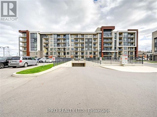 Sapphire Condos - 436 101 Shoreview Place - photo 2