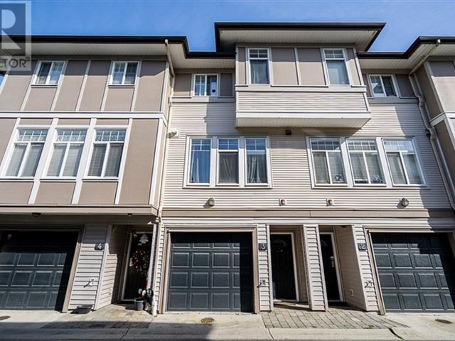 Windsor Mews - 3 1010 Ewen Avenue - photo 1