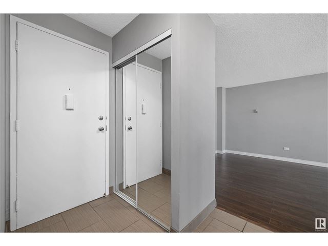 10135 Saskatchewan DR NW - 1703 10135 Saskatchewan Drive Northwest - photo 2