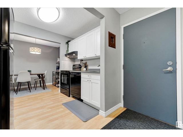 10148 118 ST NW - 111 10148 118 Street Northwest - photo 2