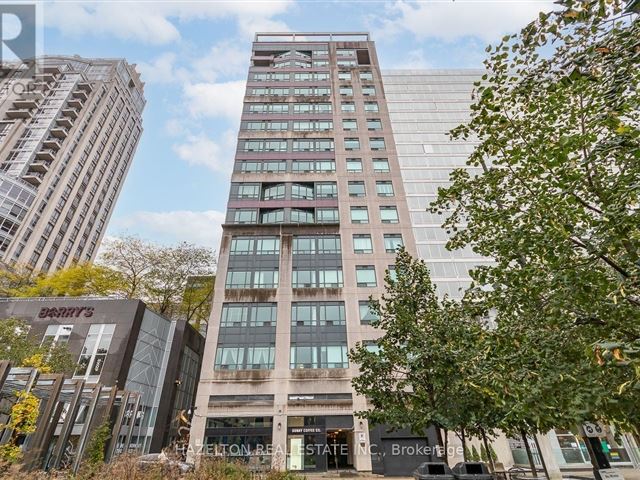 102 Bloor St West - ph6 102 Bloor Street West - photo 1