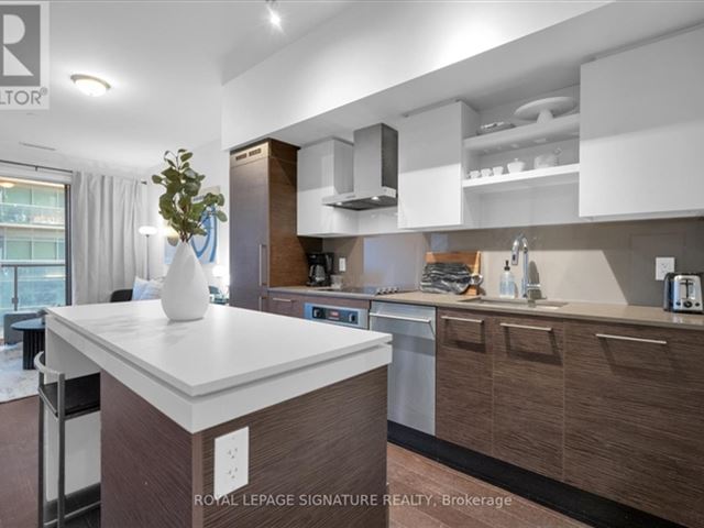 DNA3 - 1044 1030 King Street West - photo 3