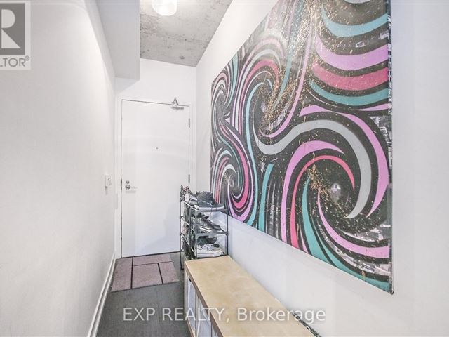 DNA3 - 1119 1030 King Street West - photo 2