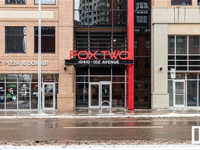 Fox Two - 1303 10410 102 Avenue Northwest - photo 1