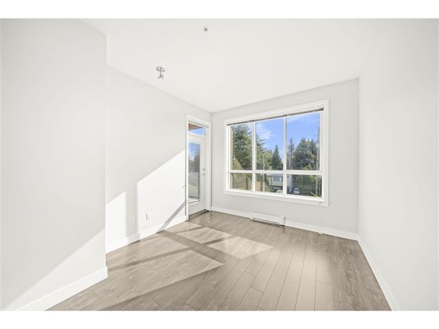 G3 Residences - 212 10477 154 Street - photo 2