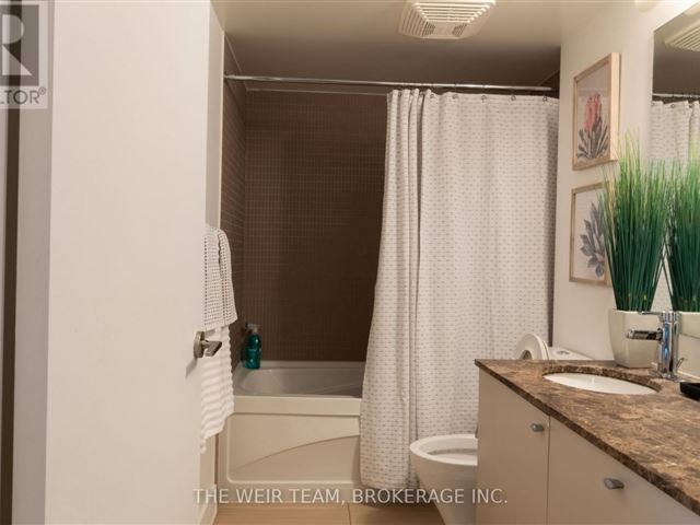 Minto Skyy - 505 1048 Broadview Avenue - photo 2