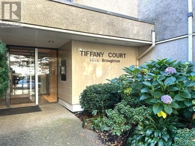 Tiffany Court - 210 1050 Broughton Street - photo 1