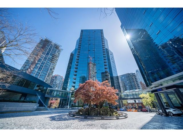 Wall Centre - 901 1050 Burrard Street - photo 1