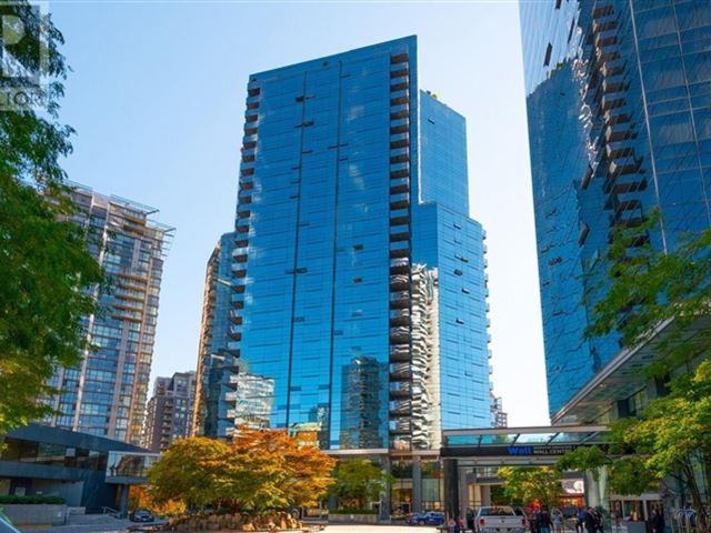 Wall Centre - 609 1050 Burrard Street - photo 1