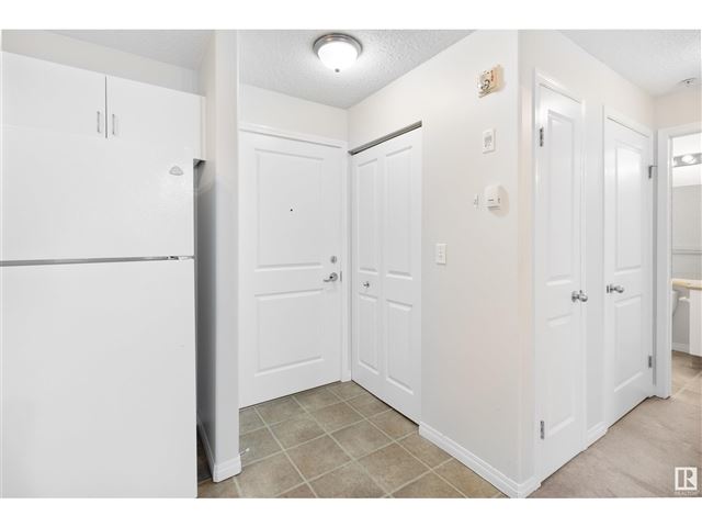 10535 122 ST NW - 133 10535 122 Street Northwest - photo 2