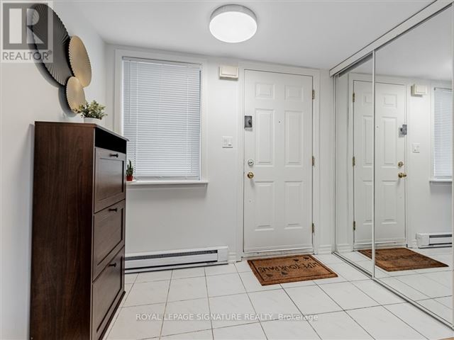 1055 Dundas Street Condos - 219 1055 Dundas Street East - photo 3