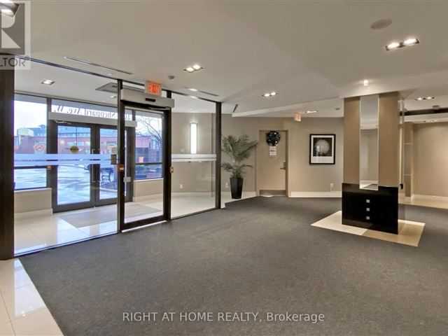 Metropolis & Parkside at Metroplace - 212 1060 Sheppard Avenue West - photo 2