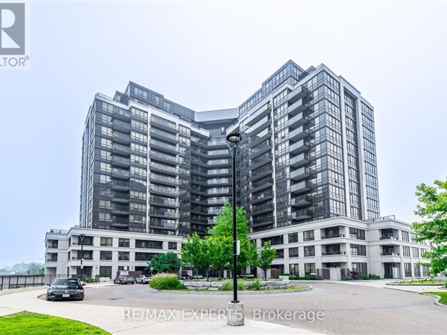 Metropolis & Parkside at Metroplace - 719 1060 Sheppard Avenue West - photo 1