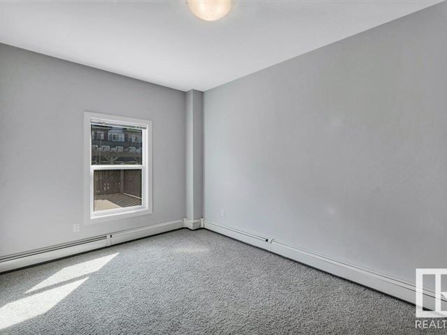 10611 117 ST NW - 106 10611 117 Street Northwest - photo 3