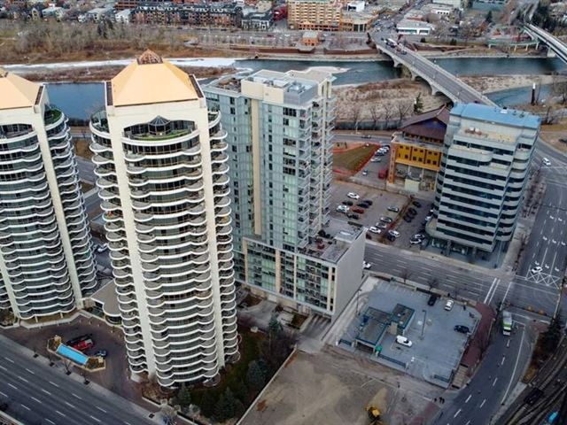 The McLeod At Riverwest - 1301 1078 6 Avenue Southwest - photo 2