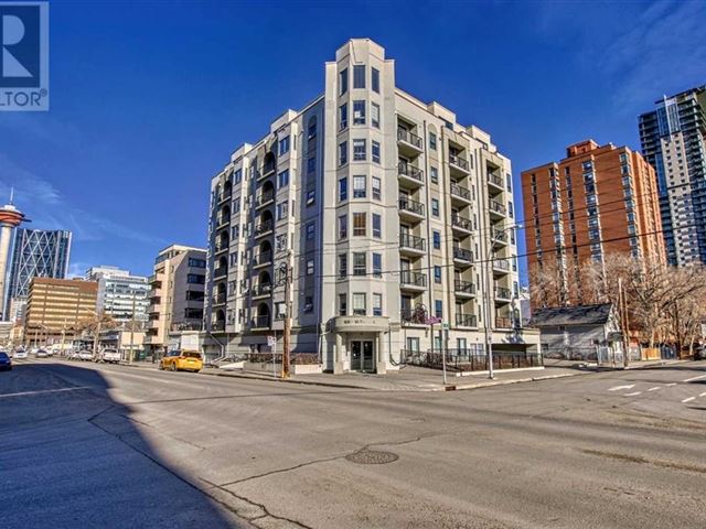 108 15 Av Se - 401 108 15 Avenue Southeast - photo 1