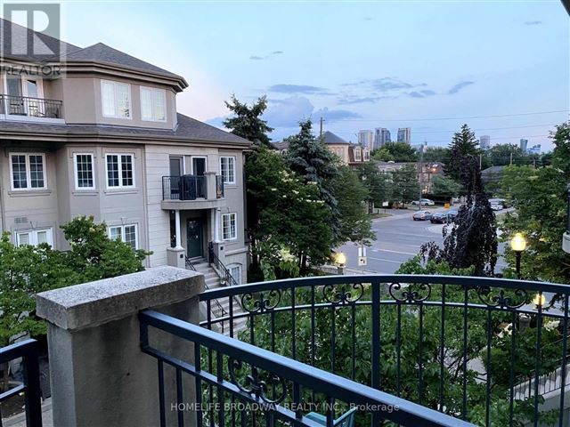 Chelsea Gate - b38 108 Finch Avenue West - photo 1