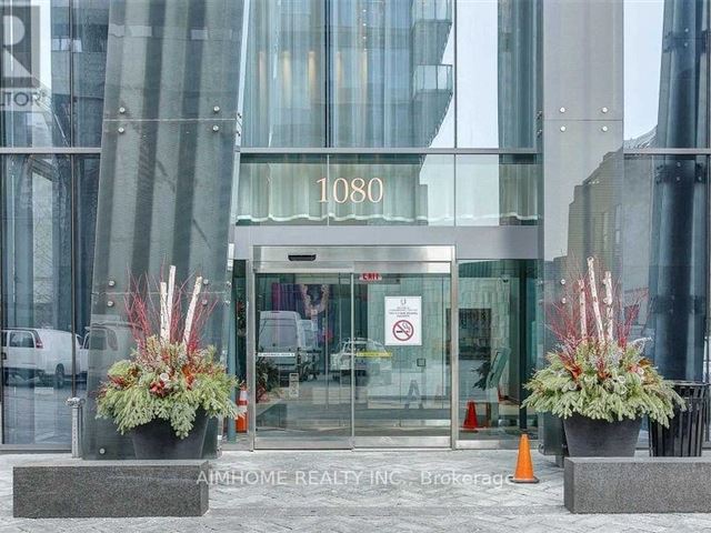 U Condominium - 2804 75 Saint Mary Street - photo 1