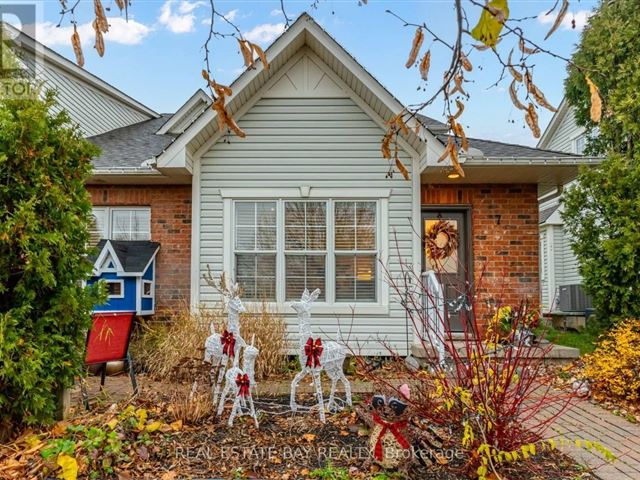 Meadowcreek - 7 1085 Harrogate Drive - photo 1