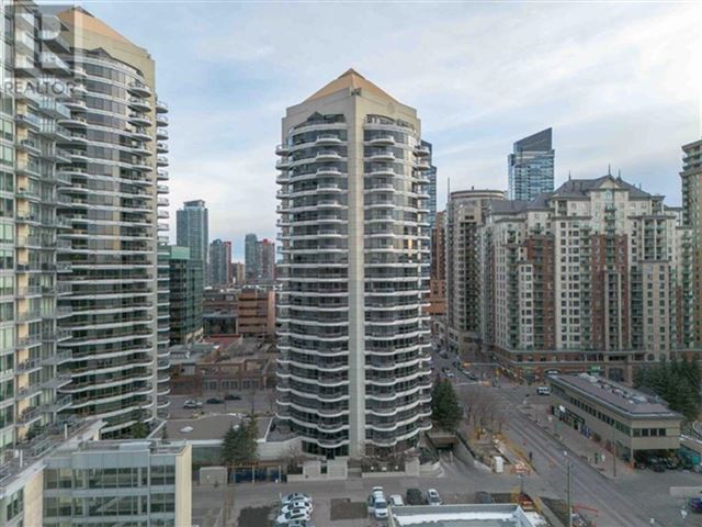 The Barclay At Riverwest - 501 1088 6 Avenue Southwest - photo 1