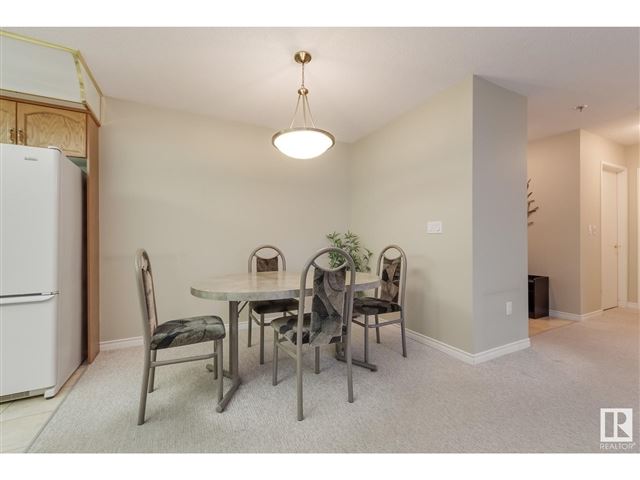 10915 21 AVE NW - 301 10915 21 Avenue Northwest - photo 3