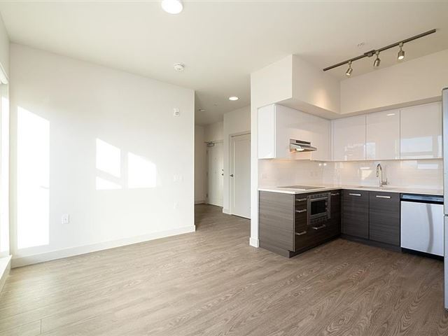 Camellia Residences - 516 10928 132 Street - photo 1