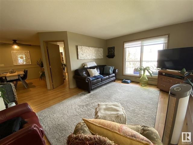 10935 21 AVE NW - 211 10935 21 Avenue Northwest - photo 3