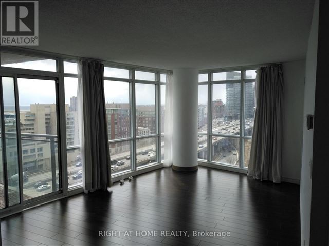 West One - CityPlace - 1615 11 Brunel Court - photo 1