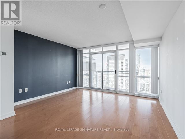 West One - CityPlace - 5005 11 Brunel Court - photo 2