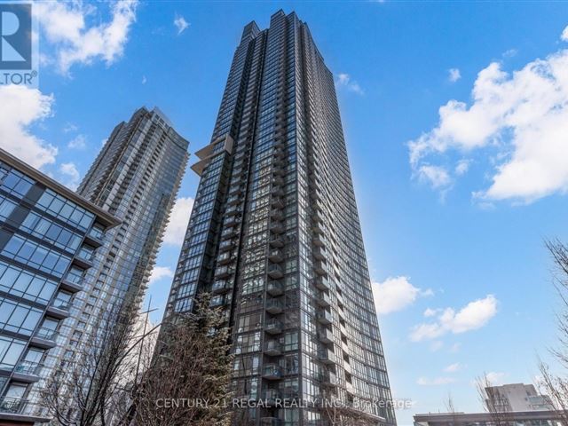 West One - CityPlace - 216 11 Brunel Court - photo 1