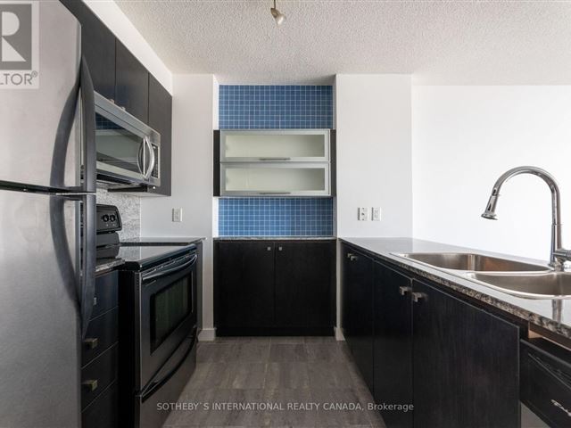 West One - CityPlace - 3608 11 Brunel Court - photo 3